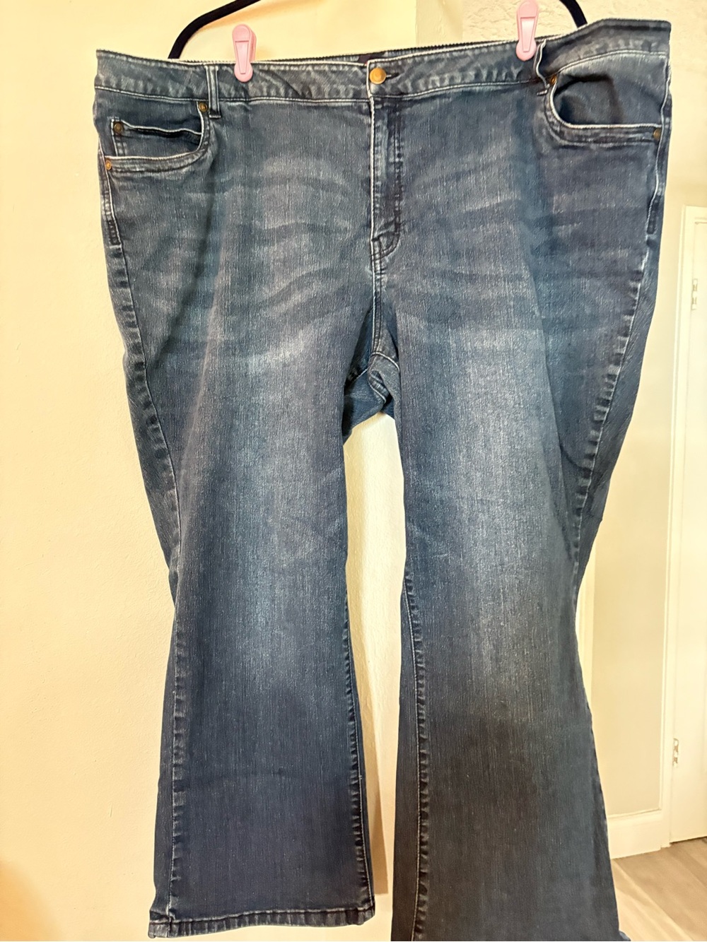 Denim 24/7 Medium Blue Washed Distressed Jeans - Plus Size 28 Petite